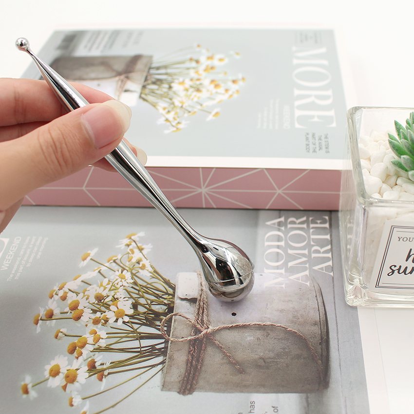 Zinc Alloy Eye Massage Roller Detail