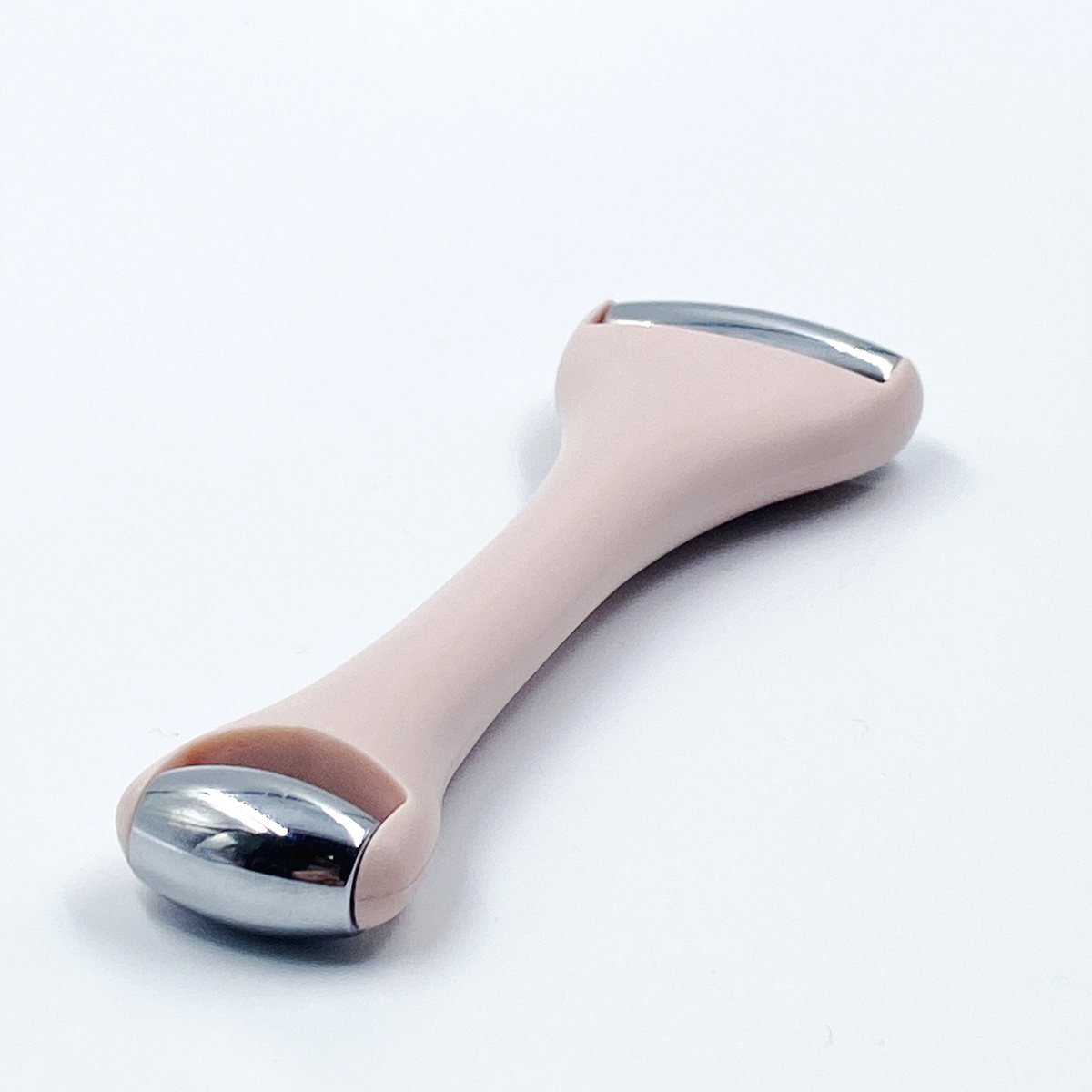 Lightweight Dual-Head Facial Roller In use
